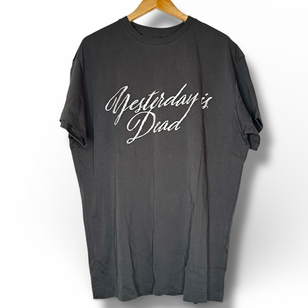 NWT yesterday is dead embroidered grey tee size extra large